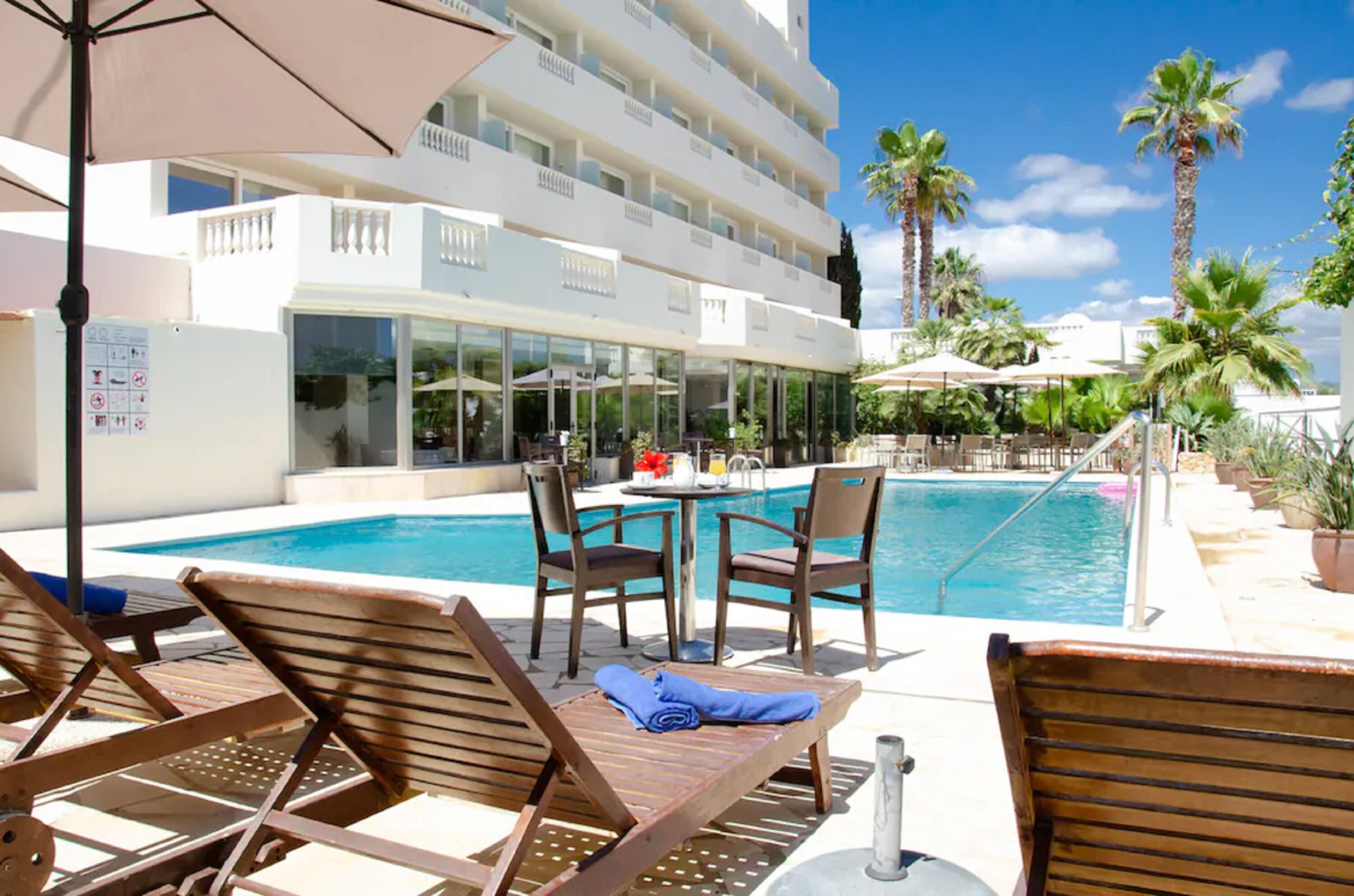 Fergus Paraiso Beach - Adults Only Ibiza Town Exterior photo